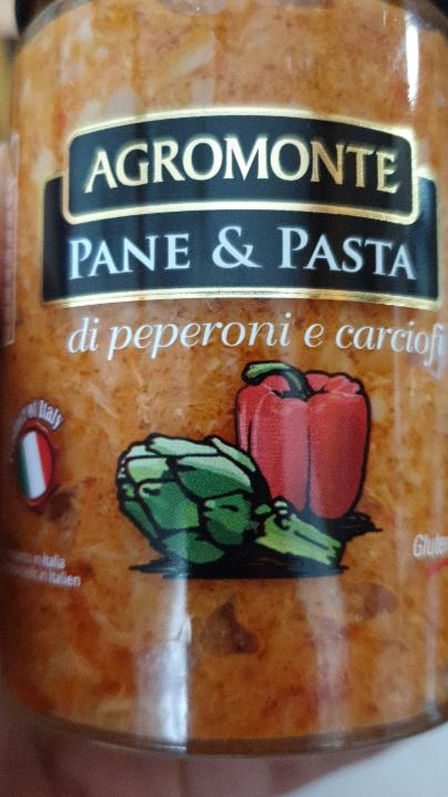 Fotografie - pane & pasta di peperoni e carciofi