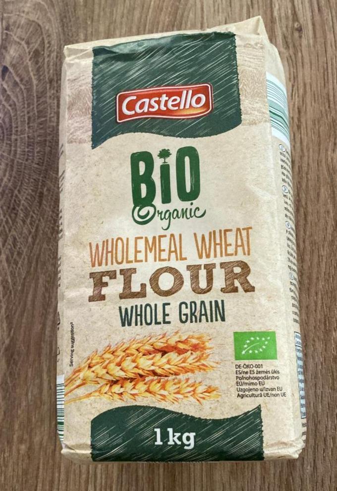 Fotografie - Bio Organic wholemeal wheat flour whole grain Castello