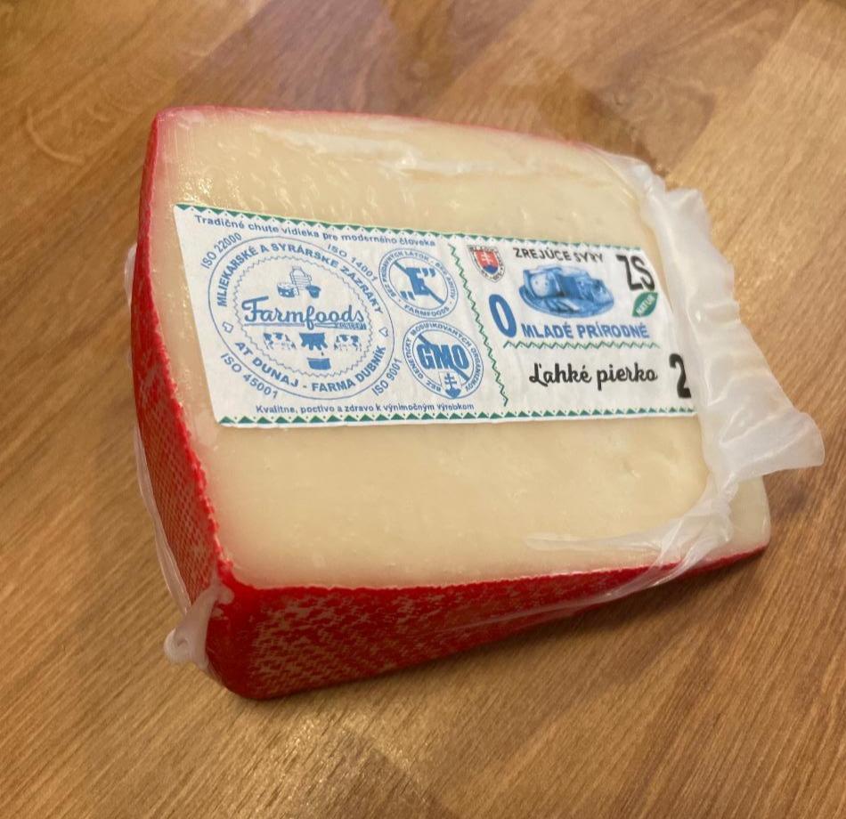 Fotografie - Ľahké pierko zrejúci syr 3 mesačný Farmfoods