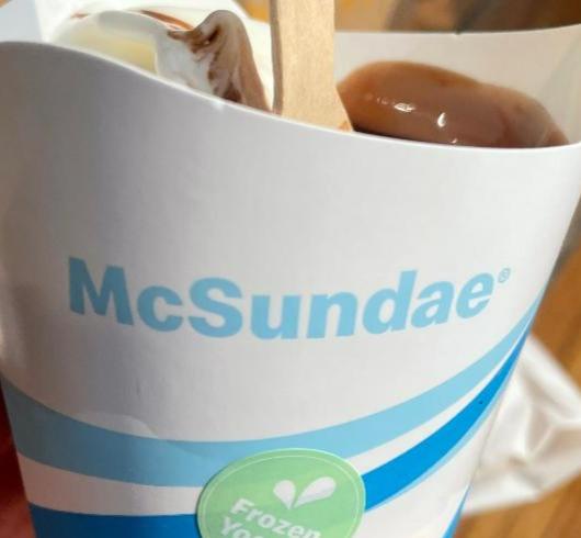 Fotografie - McSundae Frozen Yogurt