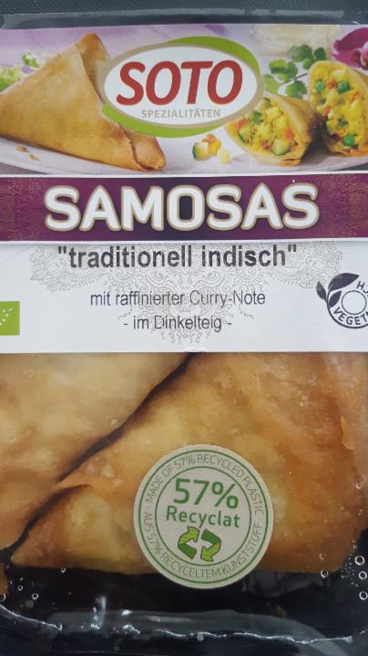 Fotografie - Soto samosas traditionel indisch