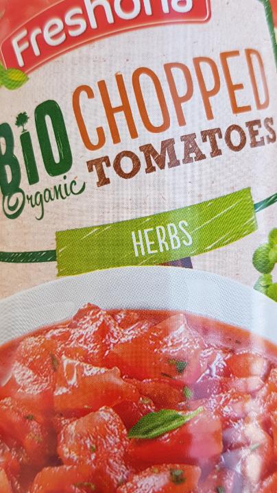 Fotografie - Bio Chopped Organic Tomatoes Herbs Freshona