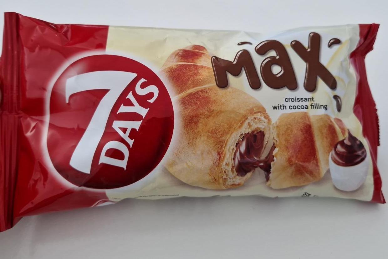 Fotografie - 7Days Max croissant with cocoa filling