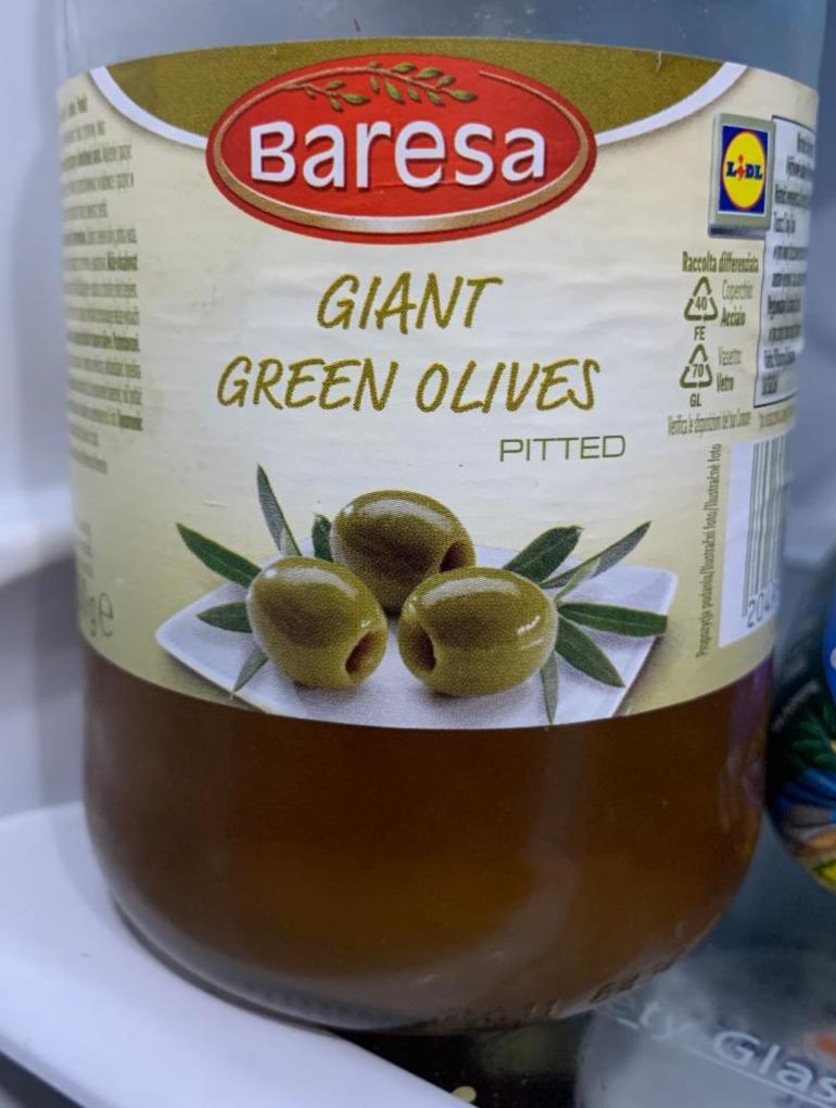 Fotografie - Giant green olives pitted Baresa