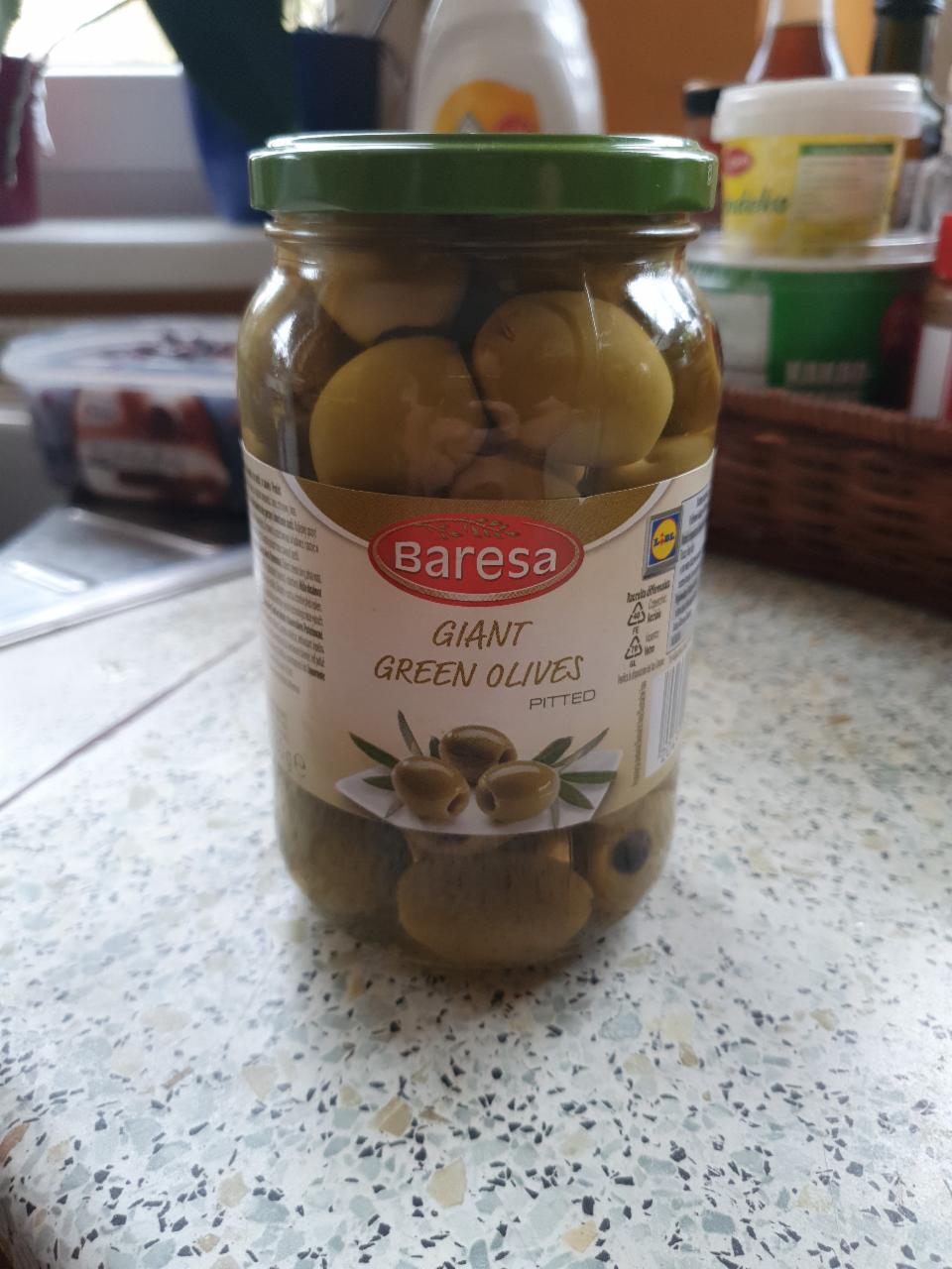 Fotografie - Giant green olives pitted Baresa