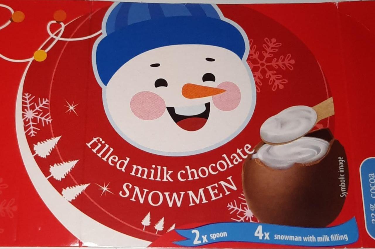 Fotografie - Filled milk chocolate snowmen