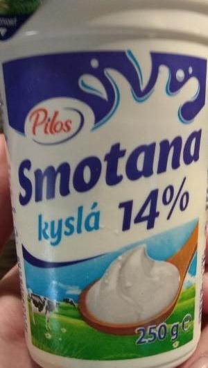 Fotografie - Pilos smotana kyslá 14%