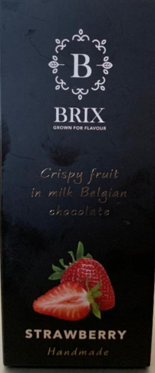 Fotografie - Crispy fruit in milk Belgian chocolade Strawberry