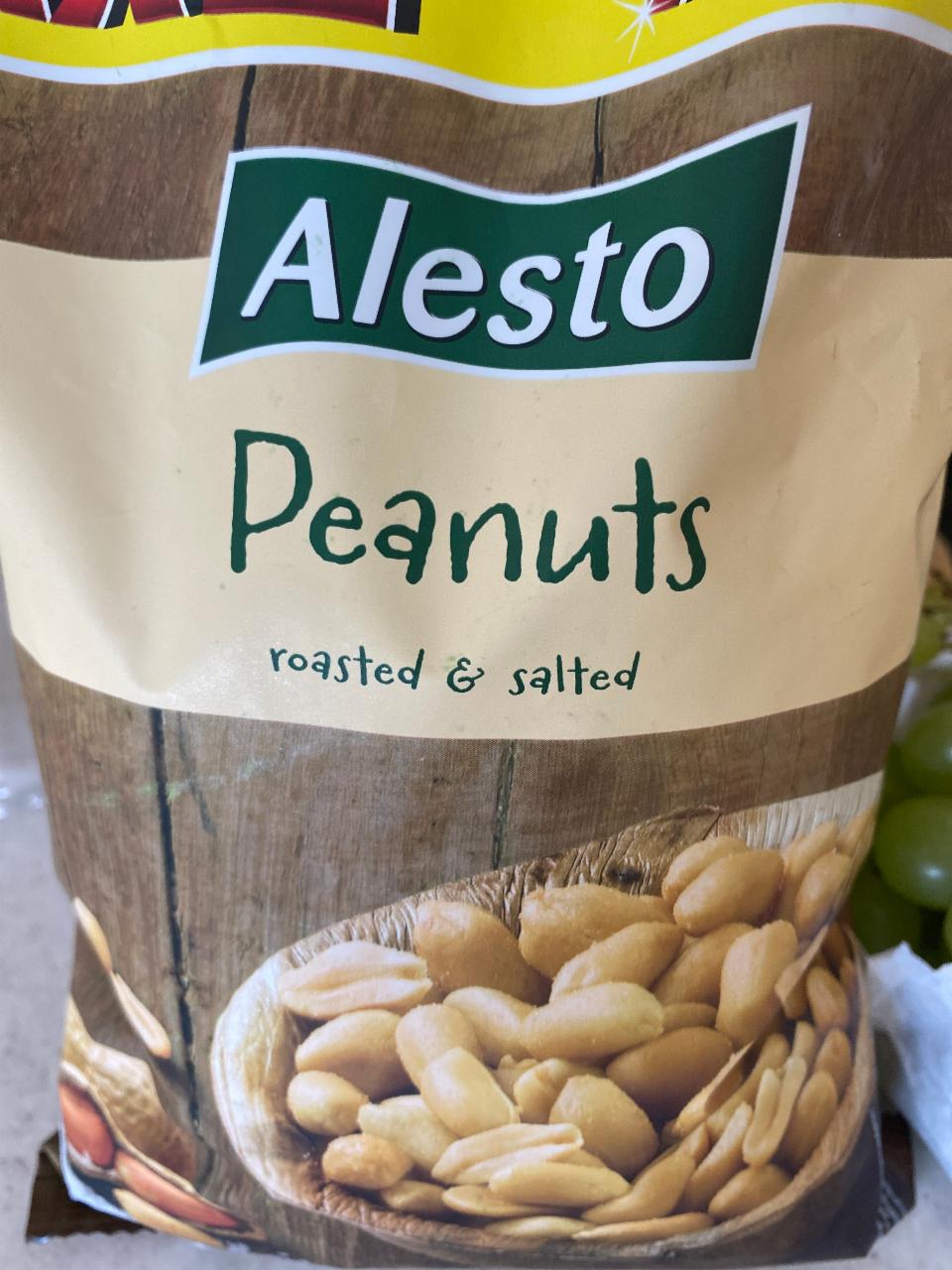 Fotografie - Peanuts roasted & salted Alesto