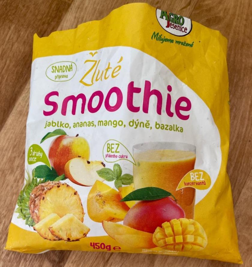 Fotografie - Smoothie mango jablko ananas dyne bazalka Agro Jesenice