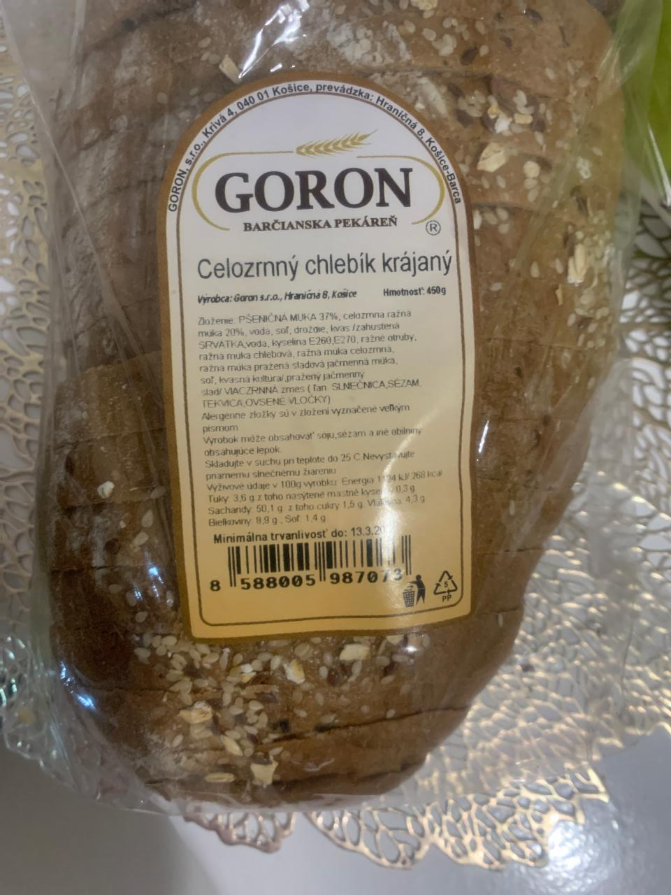 Fotografie - Chlieb viaczrný chlieb krájaný Goron