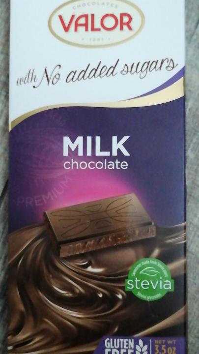 Fotografie - Milk chocolate Valor mliečna čokoláda bez pridaného cukru so steviou