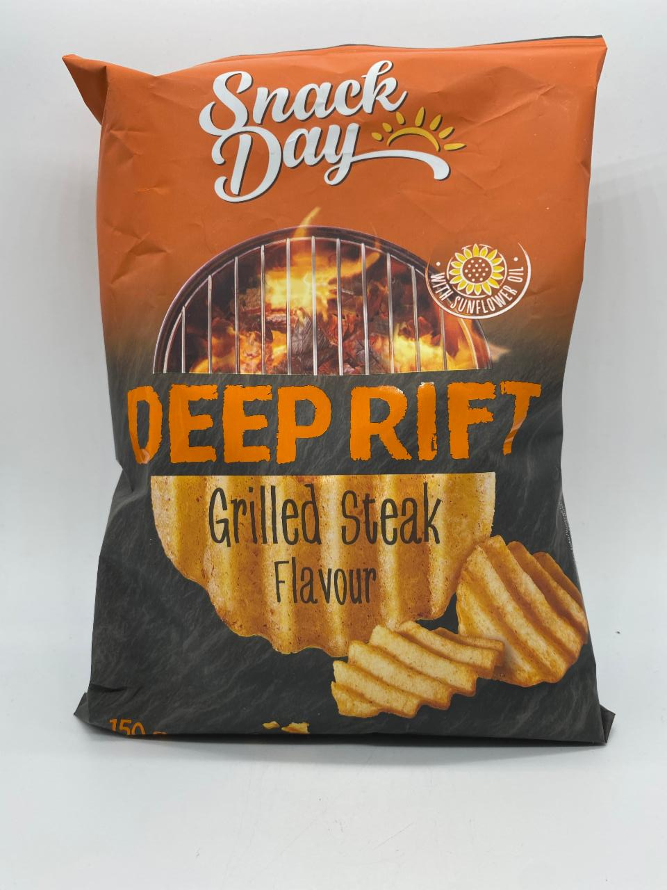 Fotografie - Deep rift Grilled steak flavour Snack Day