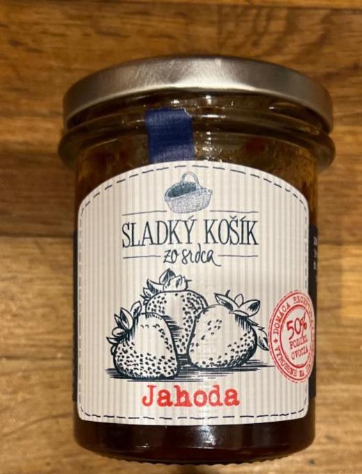 Fotografie - sladký košík zo srdca jahoda 