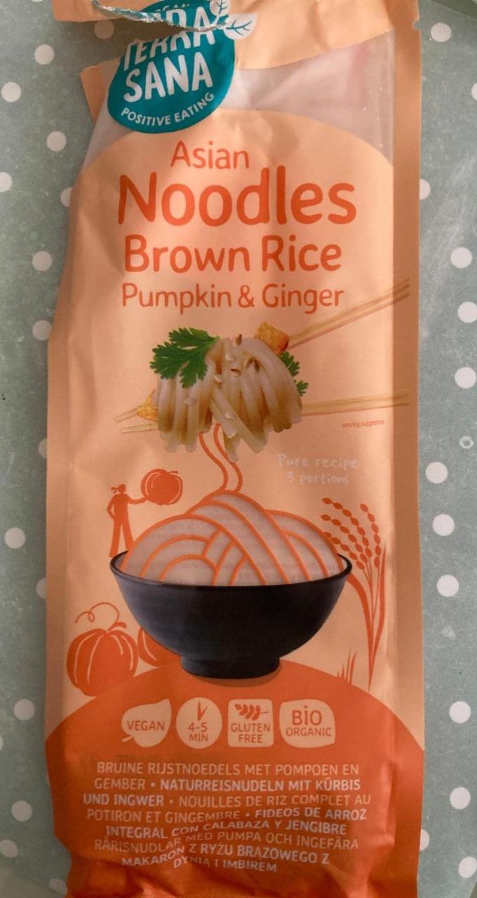 Fotografie - Asian Noodles Brown Rice Pumpkin & Ginger Terra Sana