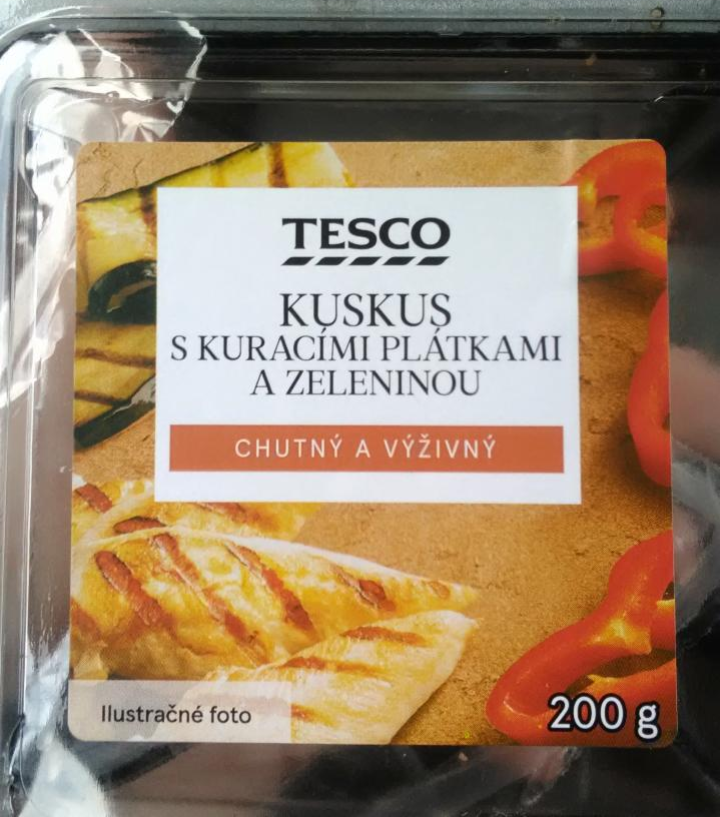 Fotografie - Kuskus s kuracími plátkami a zeleninou