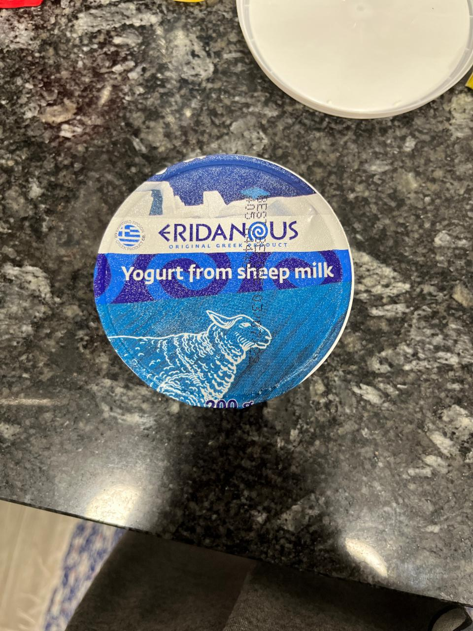 Fotografie - Grecky jogurt z kozieho mlieka Eridanous