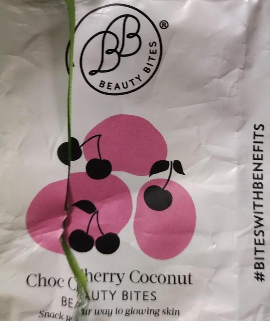 Fotografie - Choc Cherry Coconut Beauty bites