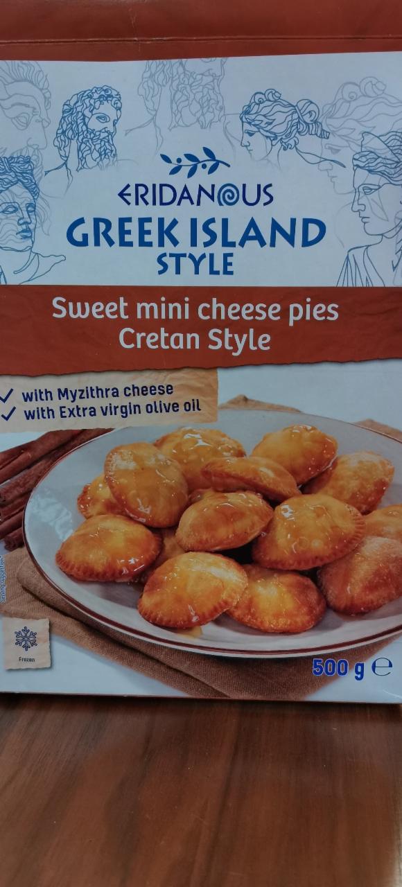 Fotografie - Sweet mini cheese pies Cretan Style