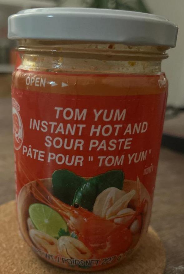 Fotografie - Tom Yum Instant Hot and Sour paste Cock brand