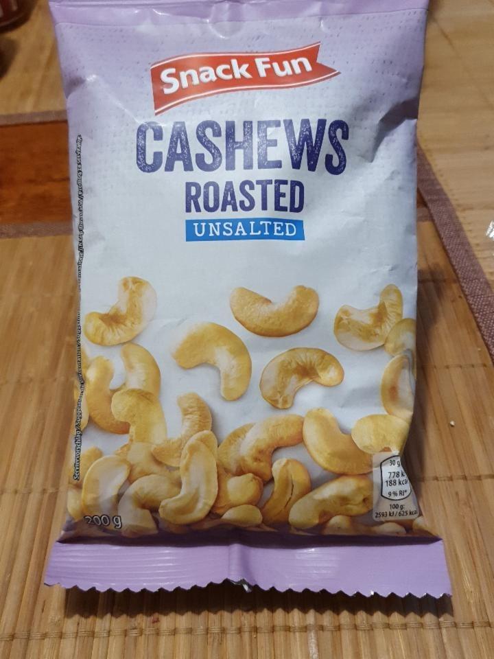 Fotografie - Cashews roasted unsalted 