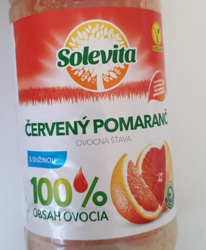 Fotografie - červený pomaranč ovocná šťava Solevita