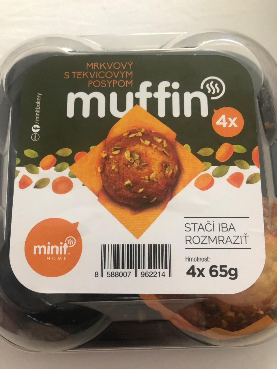 Fotografie - minit muffin mrkvový s tekvicovým posypom