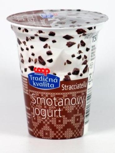 Fotografie - Smotanový jogurt Stracciatella Coop Tradičná kvalita