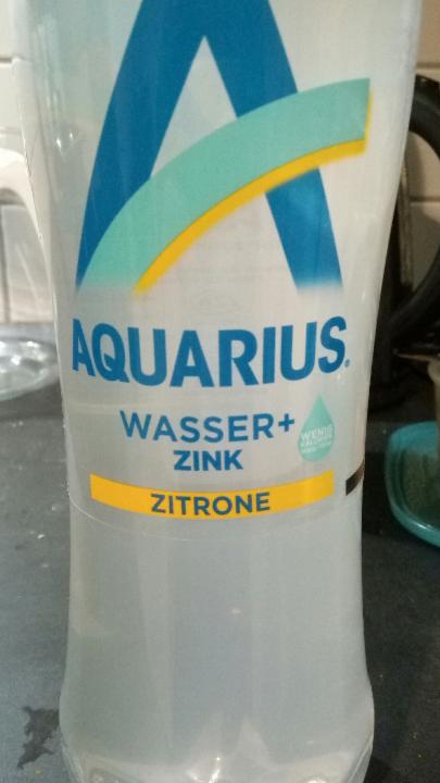 Fotografie - Aquarius Wasser Zitrone