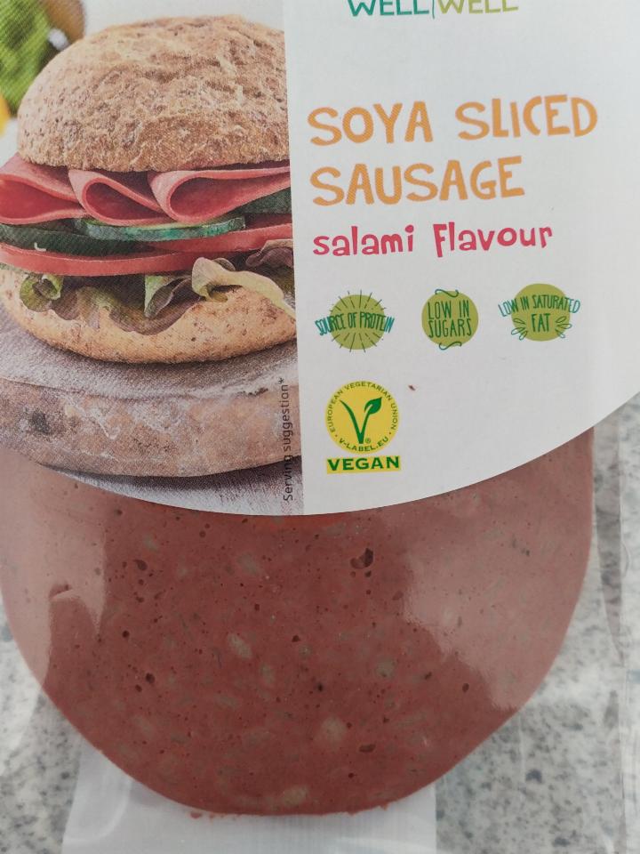 Fotografie - Soya Sliced Sausage salami flavour Well Well