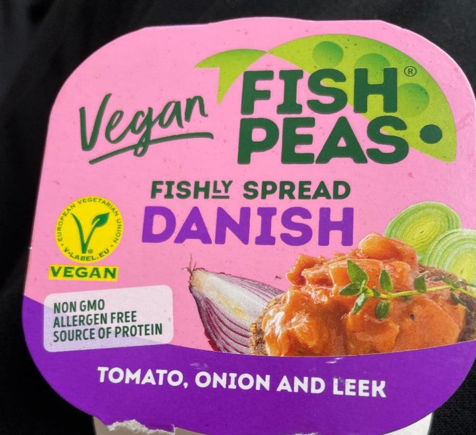 Fotografie - Fishly spread Danish Tomato, onion and leek Fish Peas