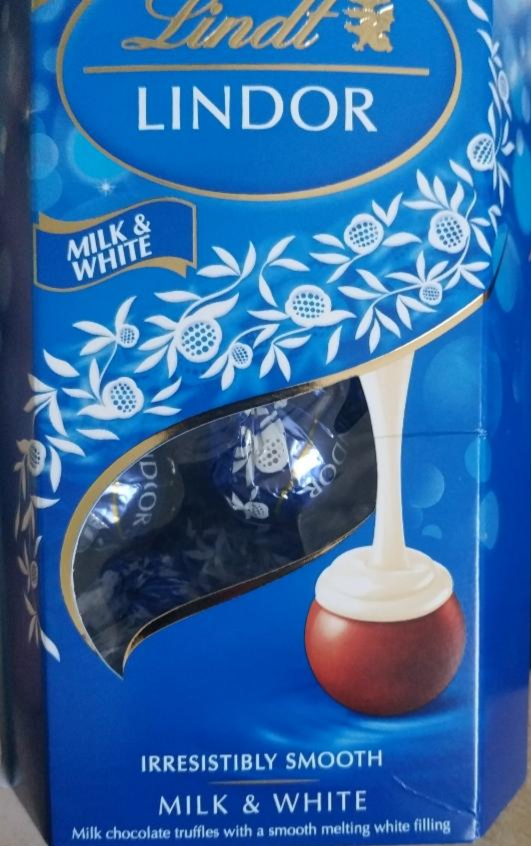 Fotografie - lindt lindor milk & white