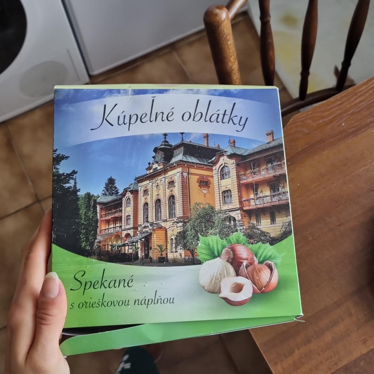 Fotografie - oplatky bj kúpele sekane s orieškov príchuťou