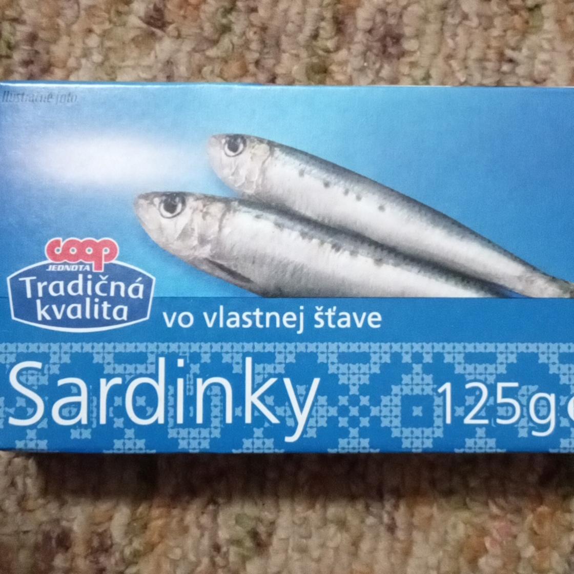 Fotografie - Sardinky vo vlastnej šťave Coop Tradičná kvalita