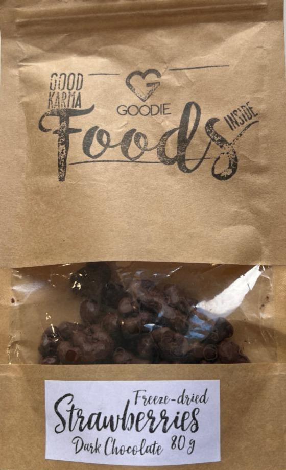 Fotografie - Freeze-dried Strawberries In Dark Chocolate Goodie