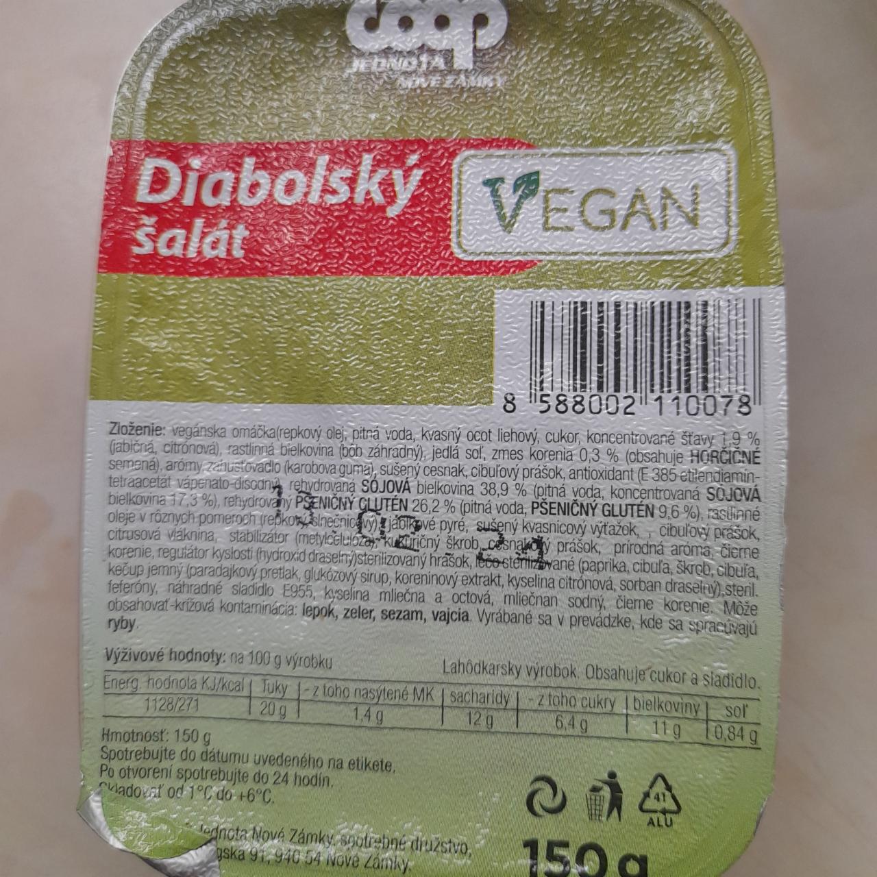 Fotografie - Diabolský šalát Vegan Coop Jednota Nové Zámky