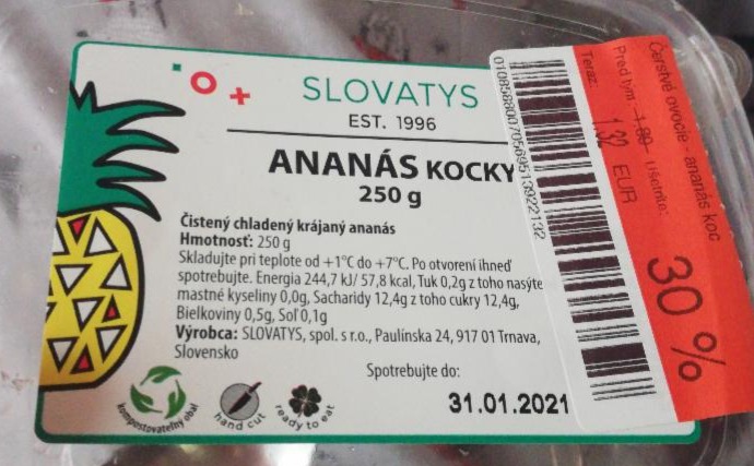 Fotografie - Slovatys ananás kocky