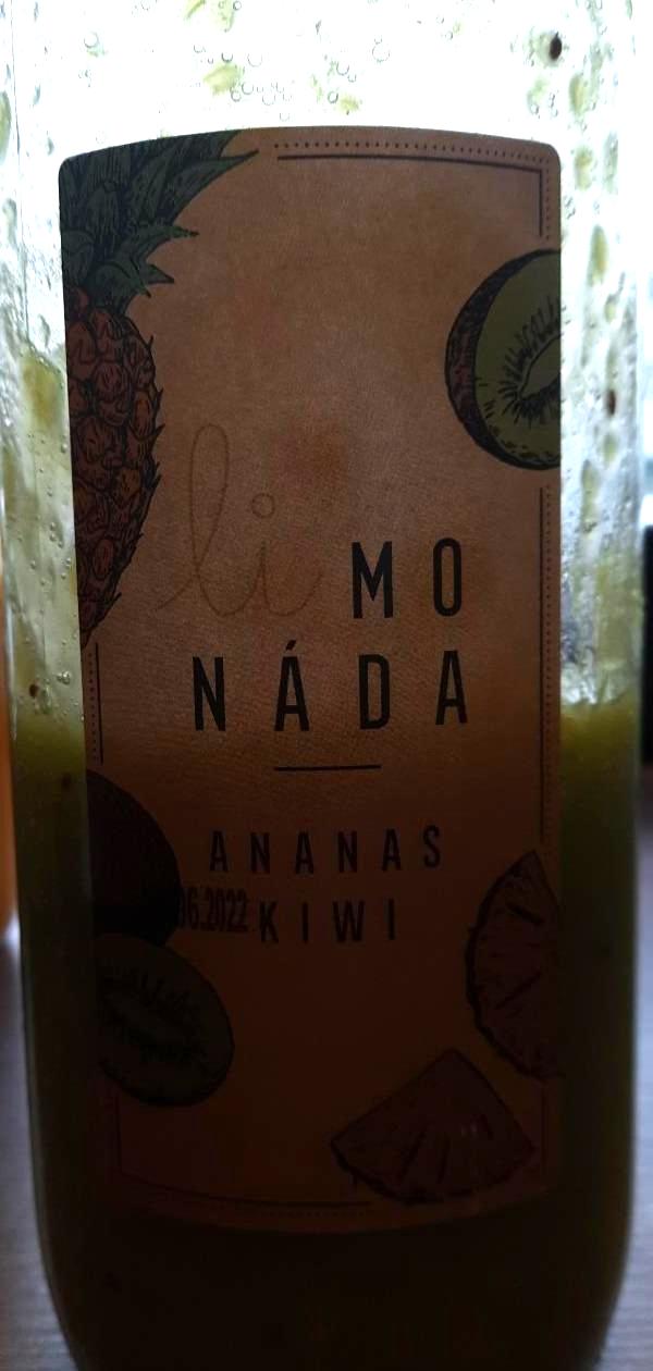 Fotografie - LiMonáda Ananas Kiwi Madami