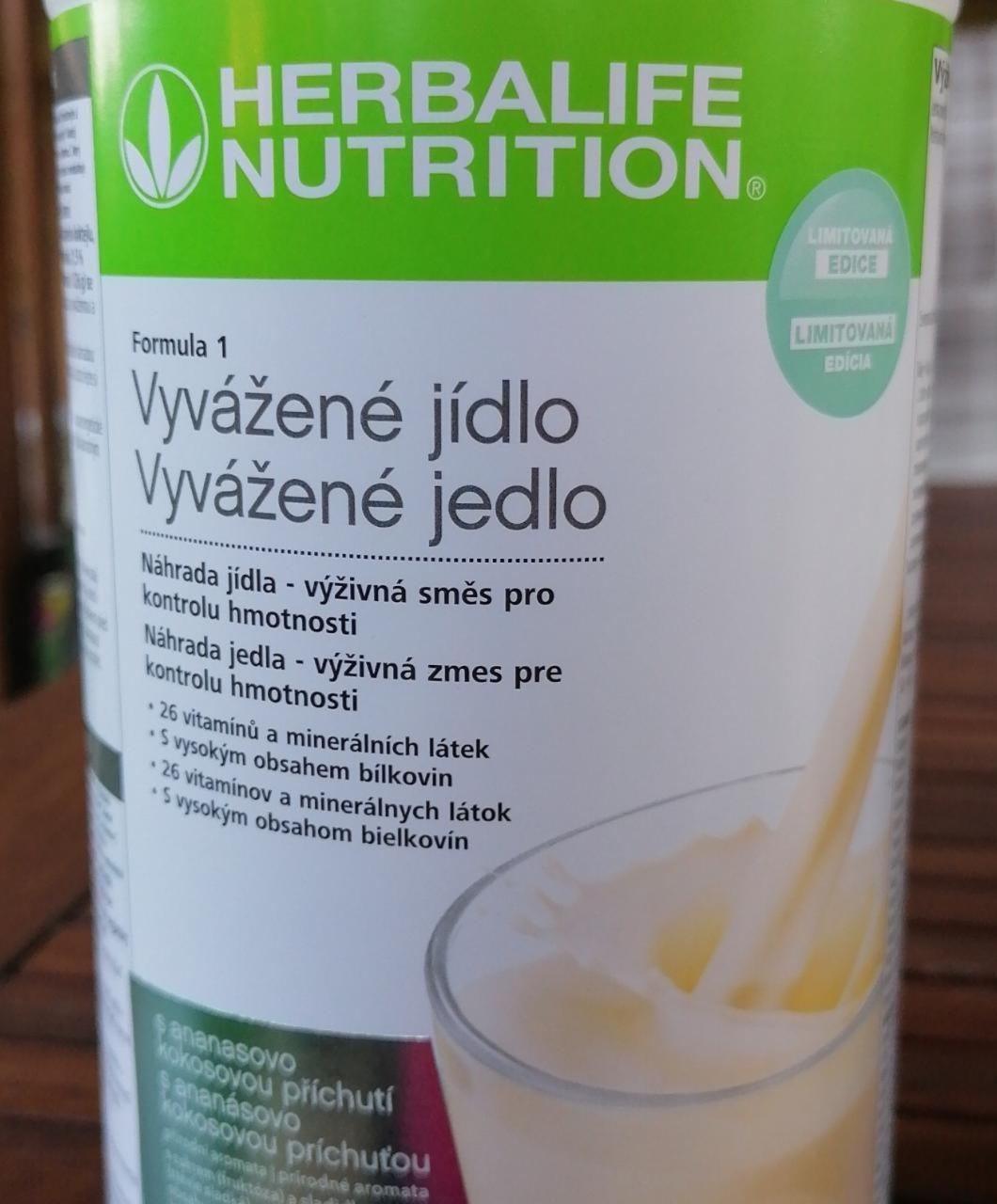 Fotografie - Formula 1 Vyvážené jedlo s ananásovo kokosovou príchuťou Herbalife Nutrition