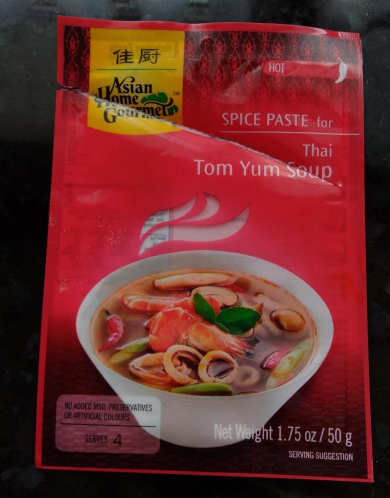Fotografie - Thai Tom Yum Soup Asian Home Gourmet