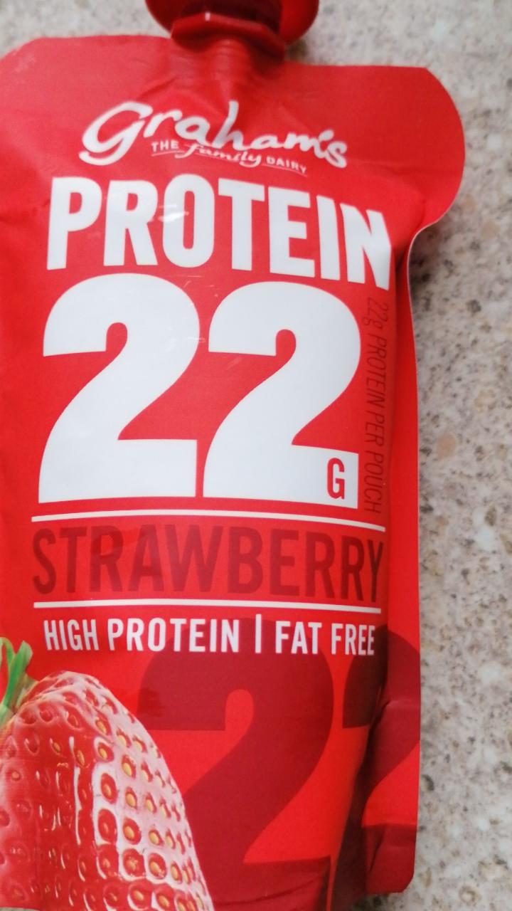 Fotografie - Protein 22g Strawberry Graham's The Family Dairy