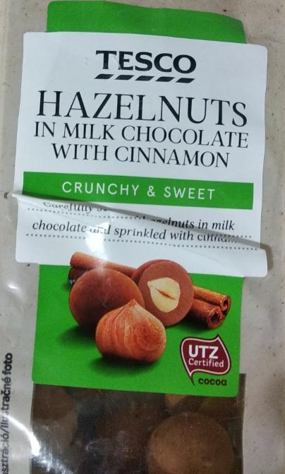 Fotografie - Hazelnuts in Milk chocolate with cinnamon Tesco