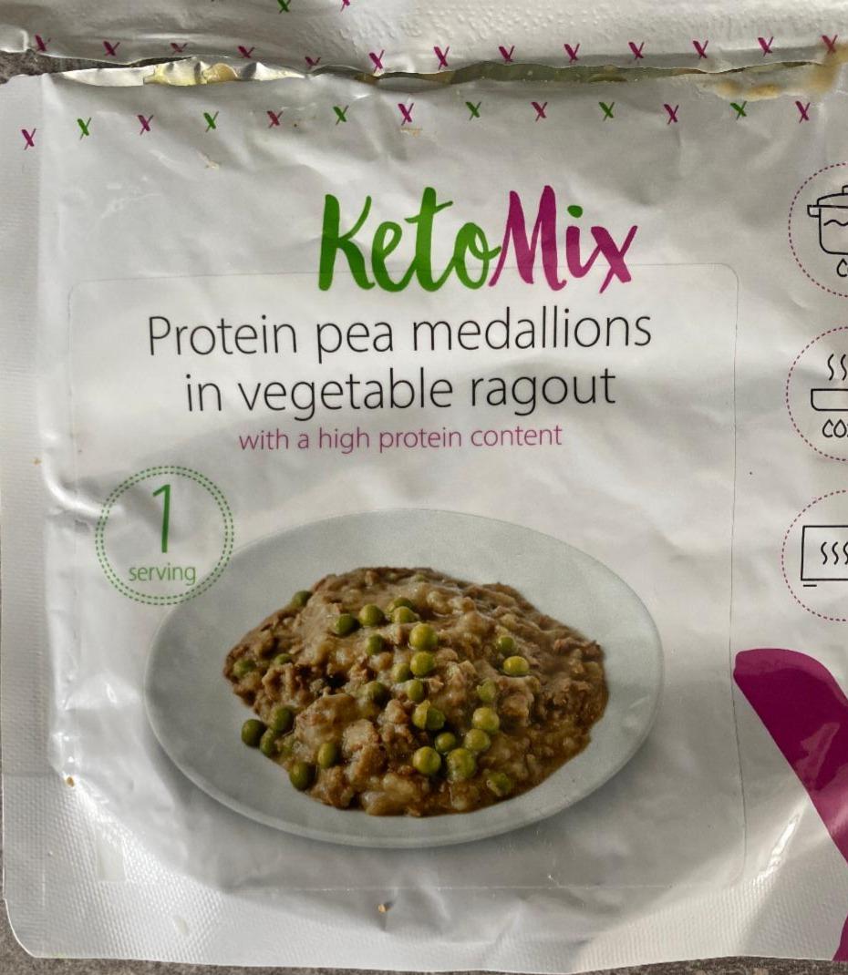 Fotografie - Protein pea medallions in vegetable ragout KetoMix