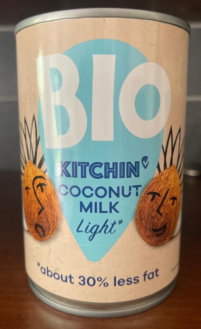Fotografie - Bio Coconut Milk Light Kitchin