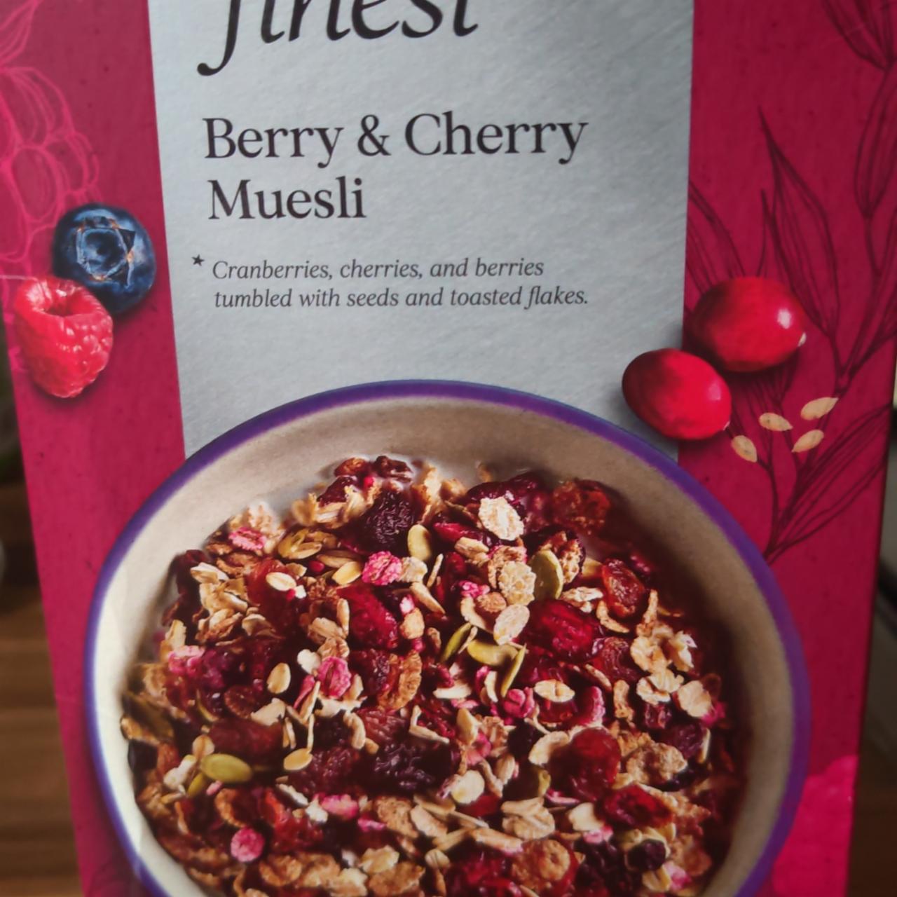 Fotografie - Berry & Cherry Muesli Tesco finest