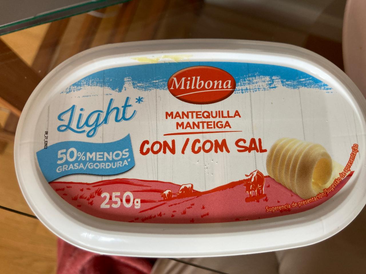 Fotografie - Mantequilla con sal light Milbona