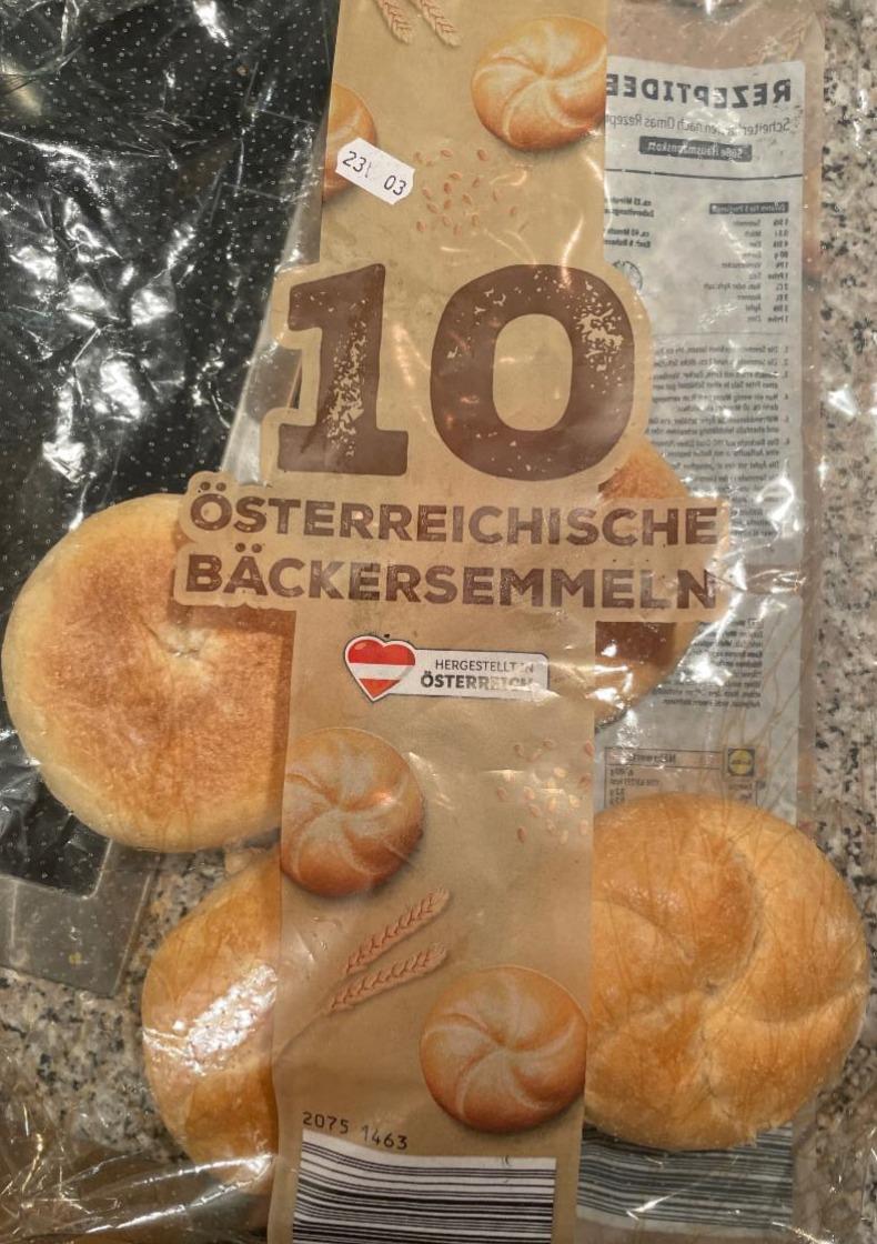 Fotografie - 10 Österreichishe Bäckersemmeln