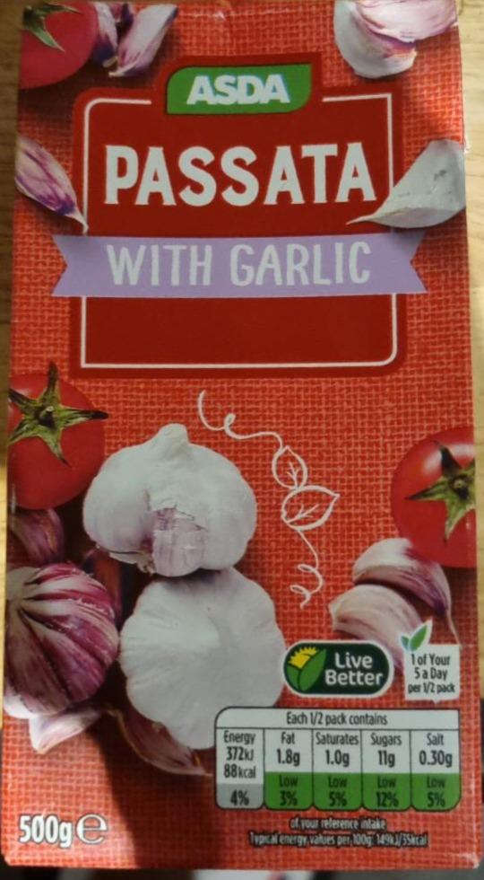 Fotografie - Passata with garlic