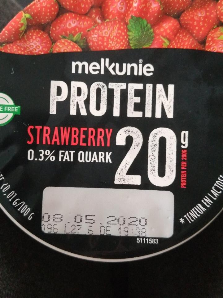 Fotografie - Protein 20g strawberry 0.3% fat quark