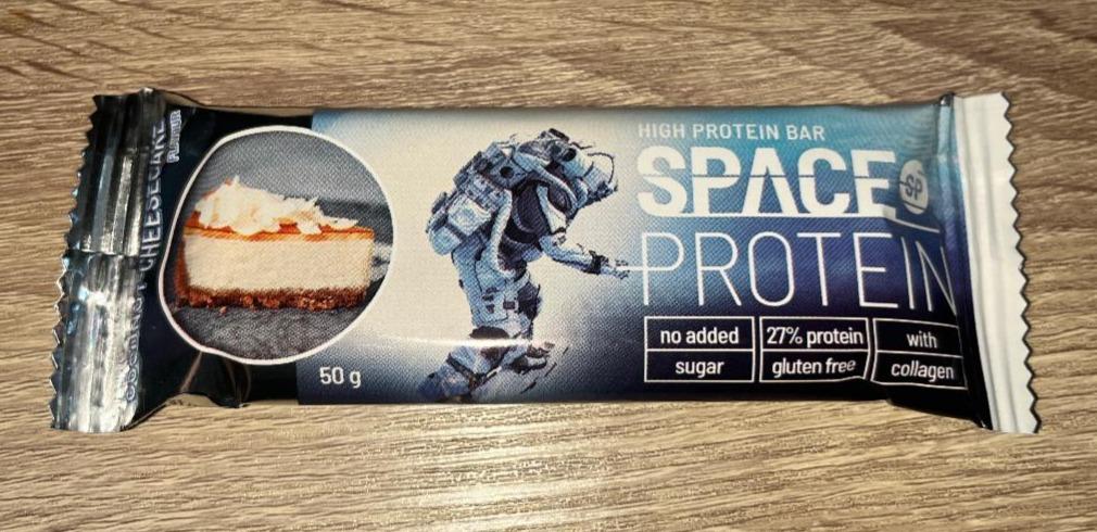 Fotografie - High Protein Bar Coconut Cheesecake Space Protein